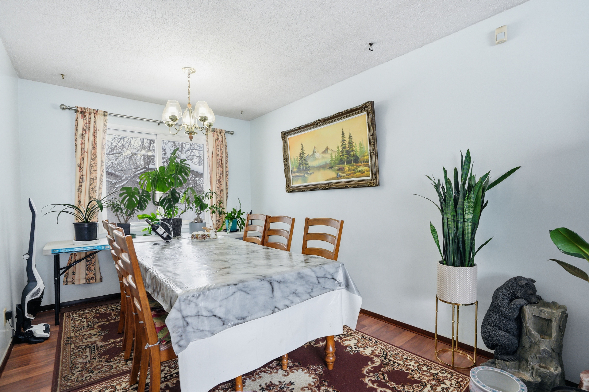 Public Open House 公开看房—3165 MILTON Street- $37.49万 背靠公园、步行商圈——林与唐地产 - 4